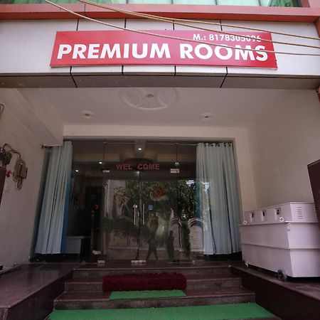 Hotel Lecston @Yashobhoomi Dwarka Sector - 25 Metro Station Delhi  Buitenkant foto