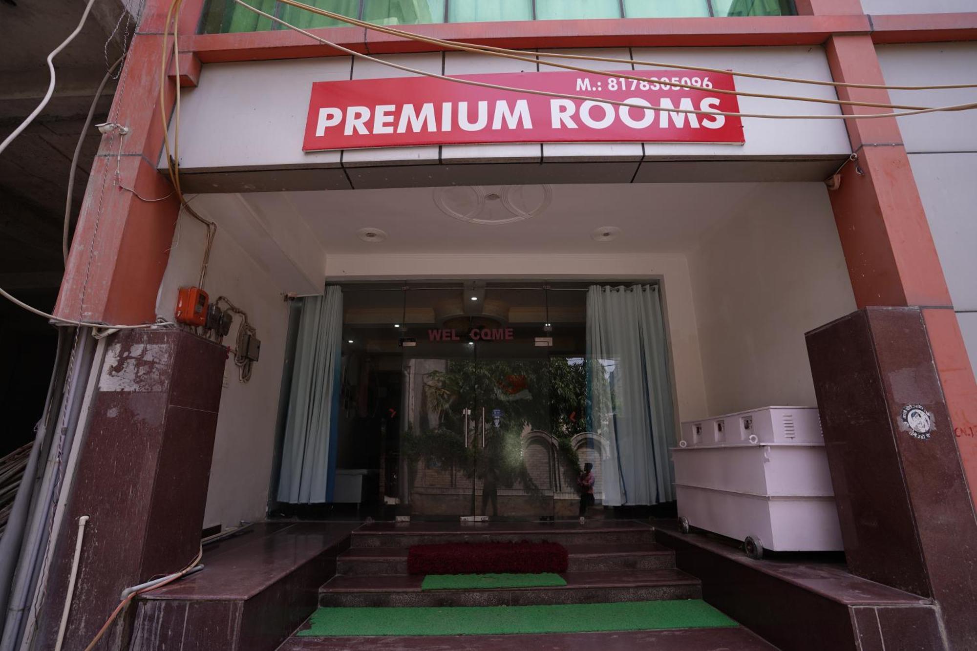 Hotel Lecston @Yashobhoomi Dwarka Sector - 25 Metro Station Delhi  Buitenkant foto